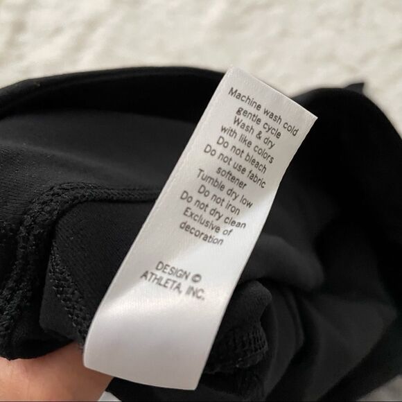 ATHLETA SUPPLEX LYCRA STRETCHY FLARED CAPRIS‎ LEGGINGS/ YOGA BLACK SZ small - Picture 11 of 11